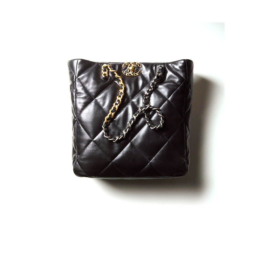 CHANEL 19 SHOPPING BAG