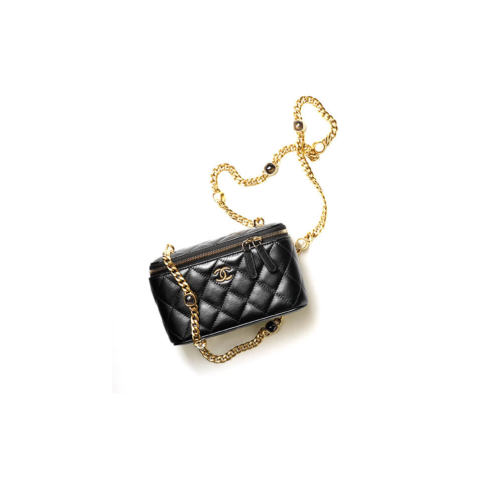Chanel VANITY WITH CHAIN