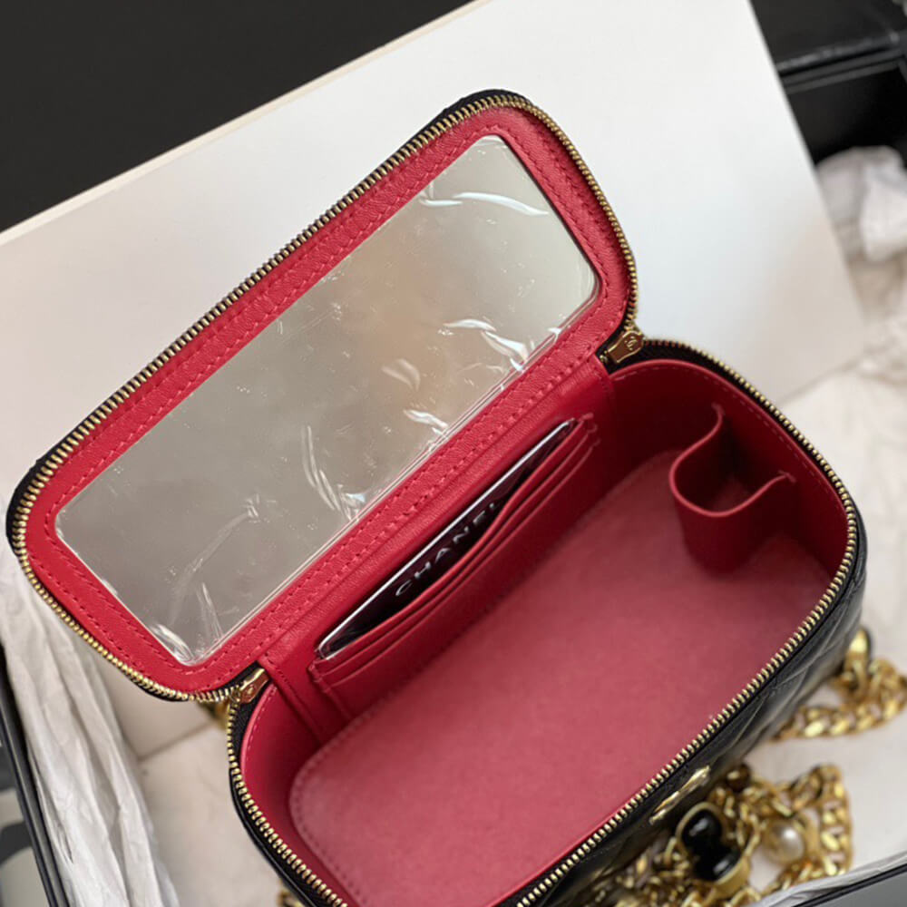 Chanel VANITY WITH CHAIN