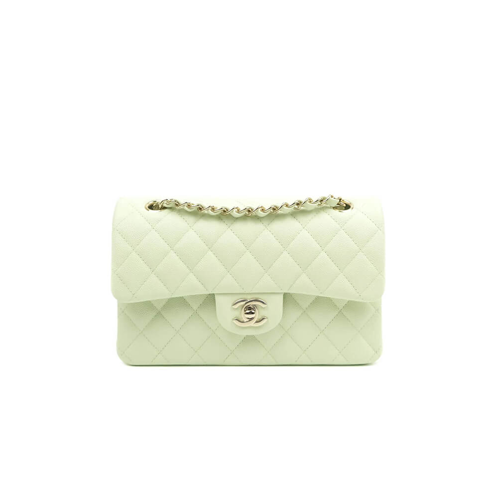 CHANEL Classic Flap Medium Silver hardware