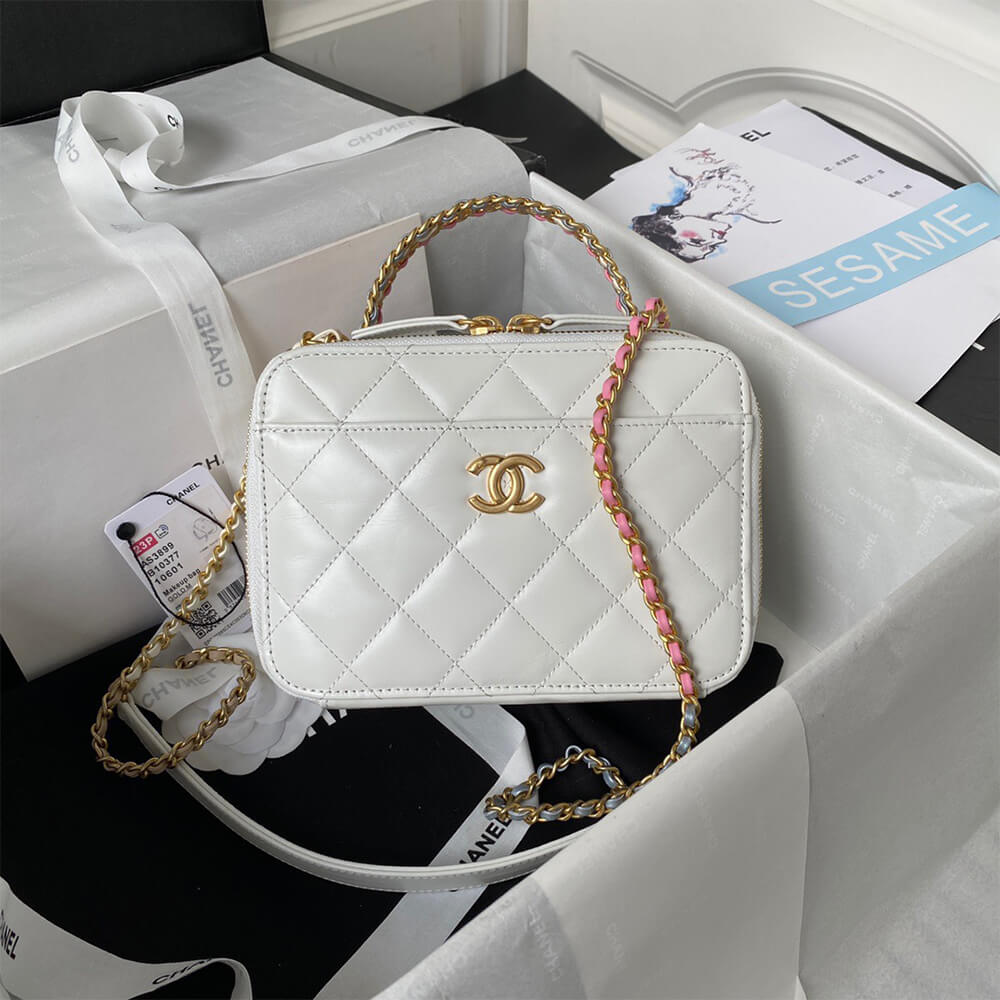 CHANEL VANITY CASE