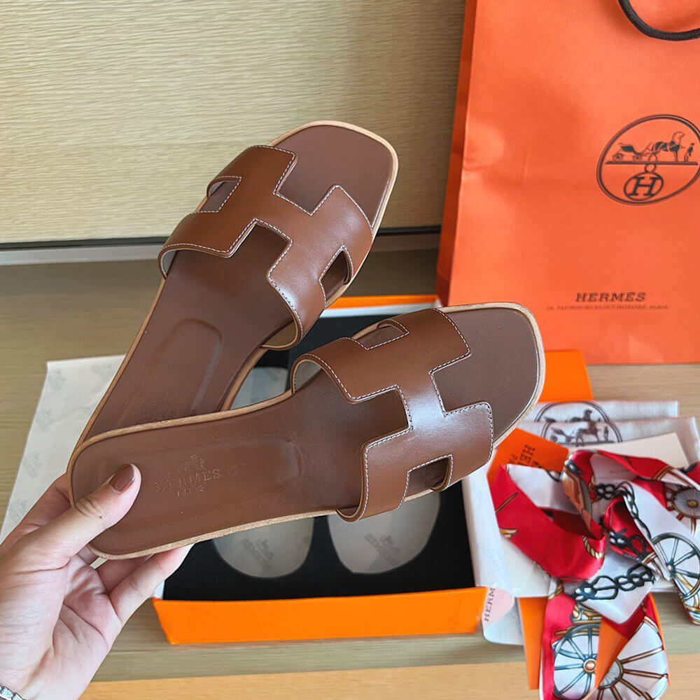 HERMES Oran sandal