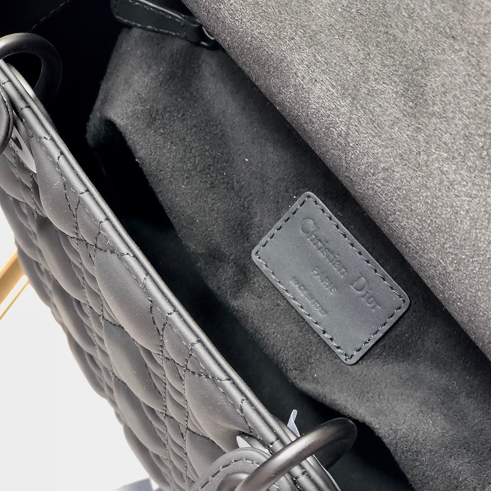 DIOR LARGE LADY DIOR BAG(4A)