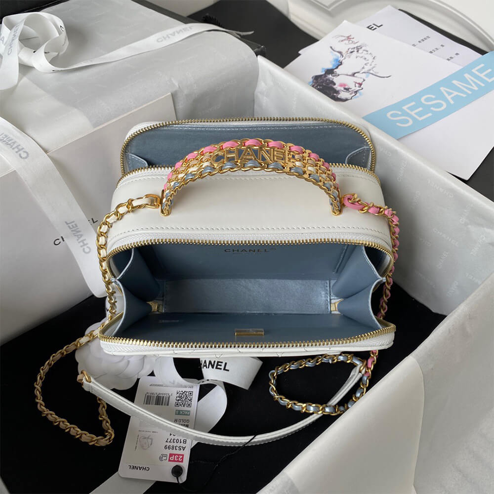 CHANEL VANITY CASE