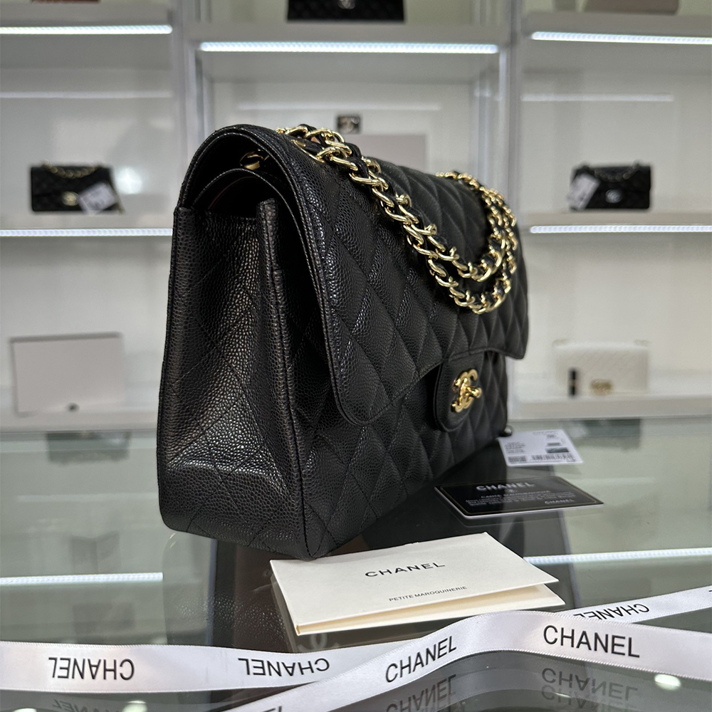 CHANEL LARGE CLASSIC HANDBAG(4A)