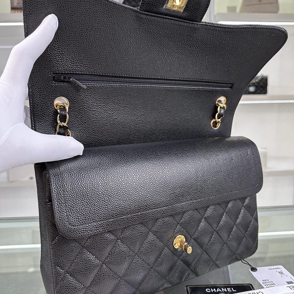CHANEL LARGE CLASSIC HANDBAG(4A)
