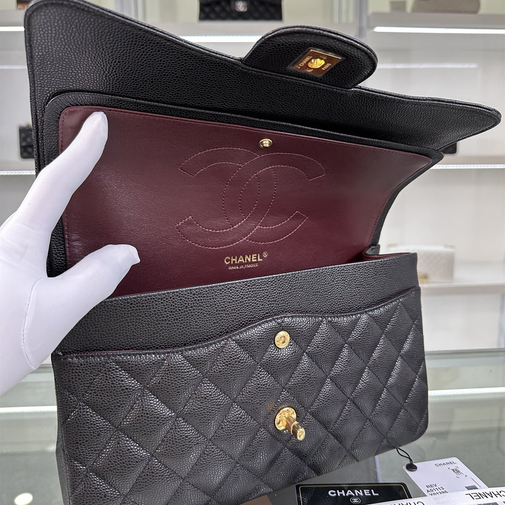 CHANEL LARGE CLASSIC HANDBAG(4A)