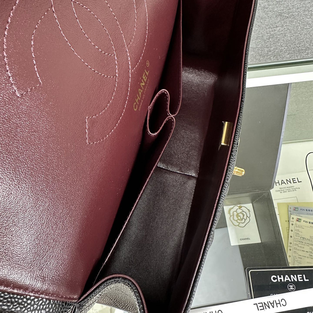 CHANEL LARGE CLASSIC HANDBAG(4A)