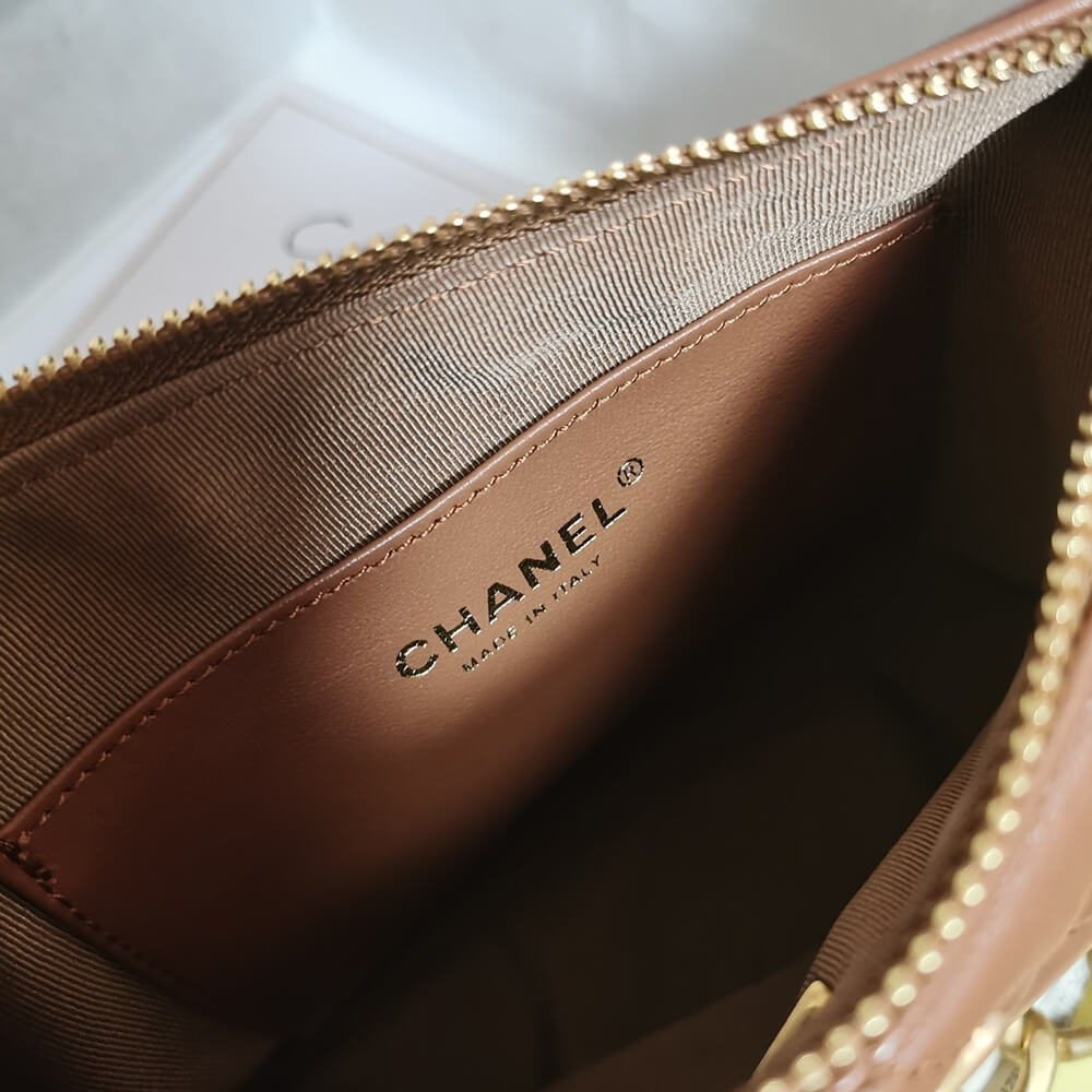 CHANEL HOBO HANDBAG