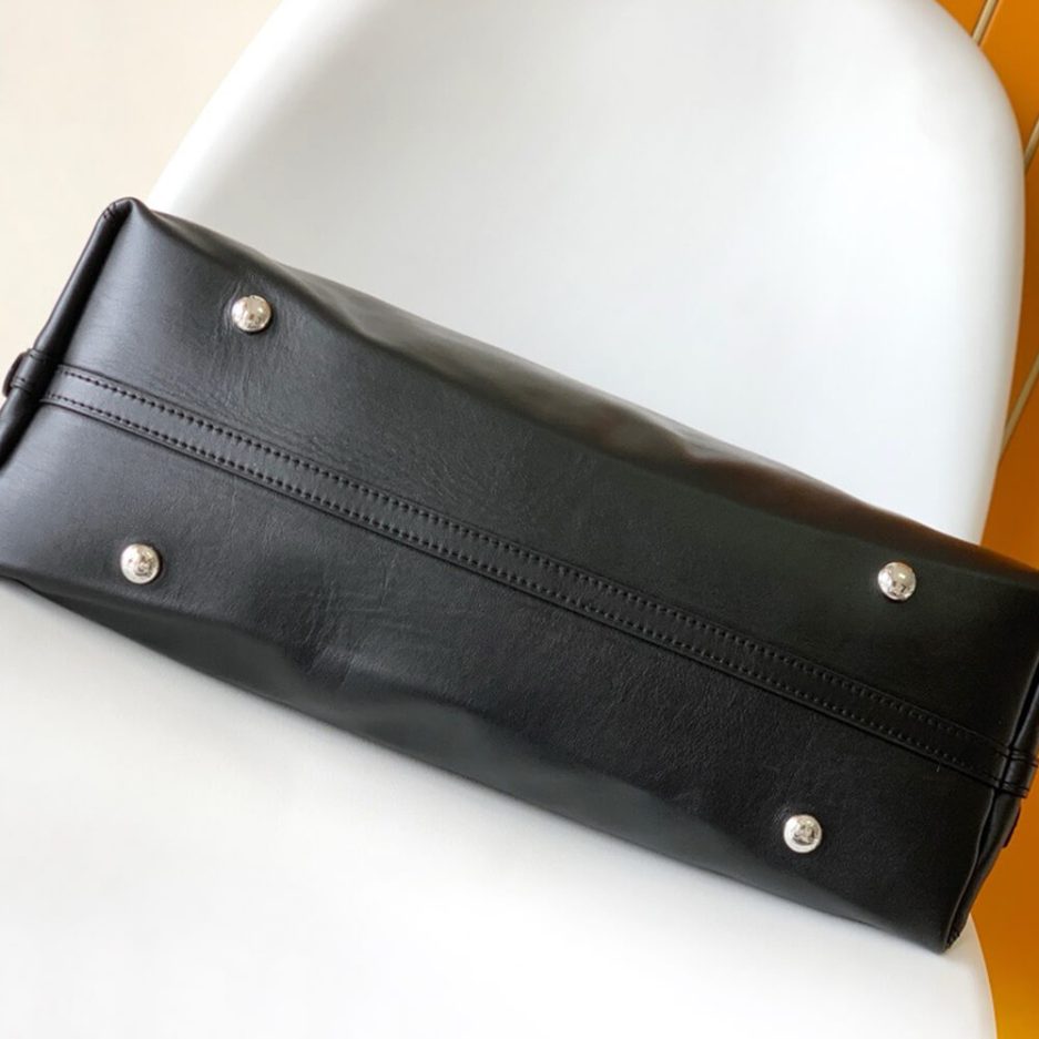 LV CarryAll MM
