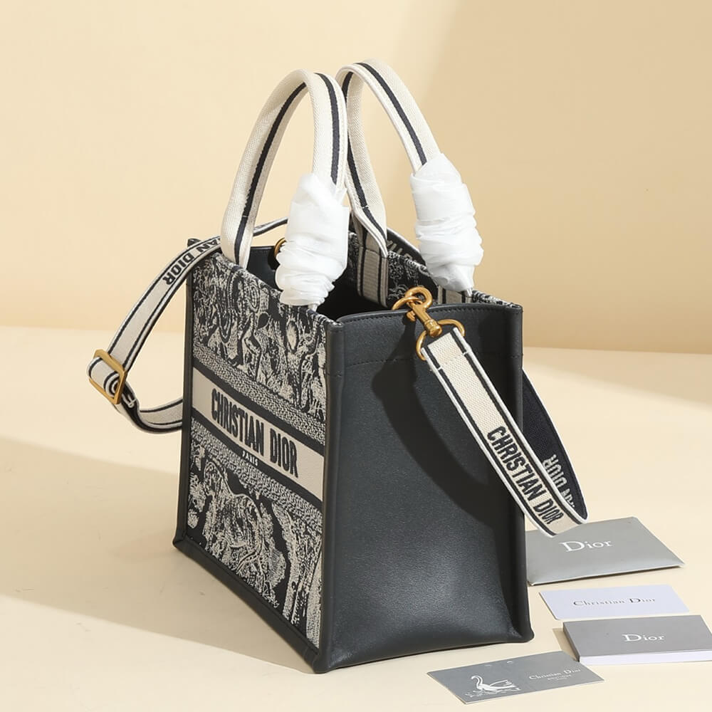 Medium Dior Book Tote