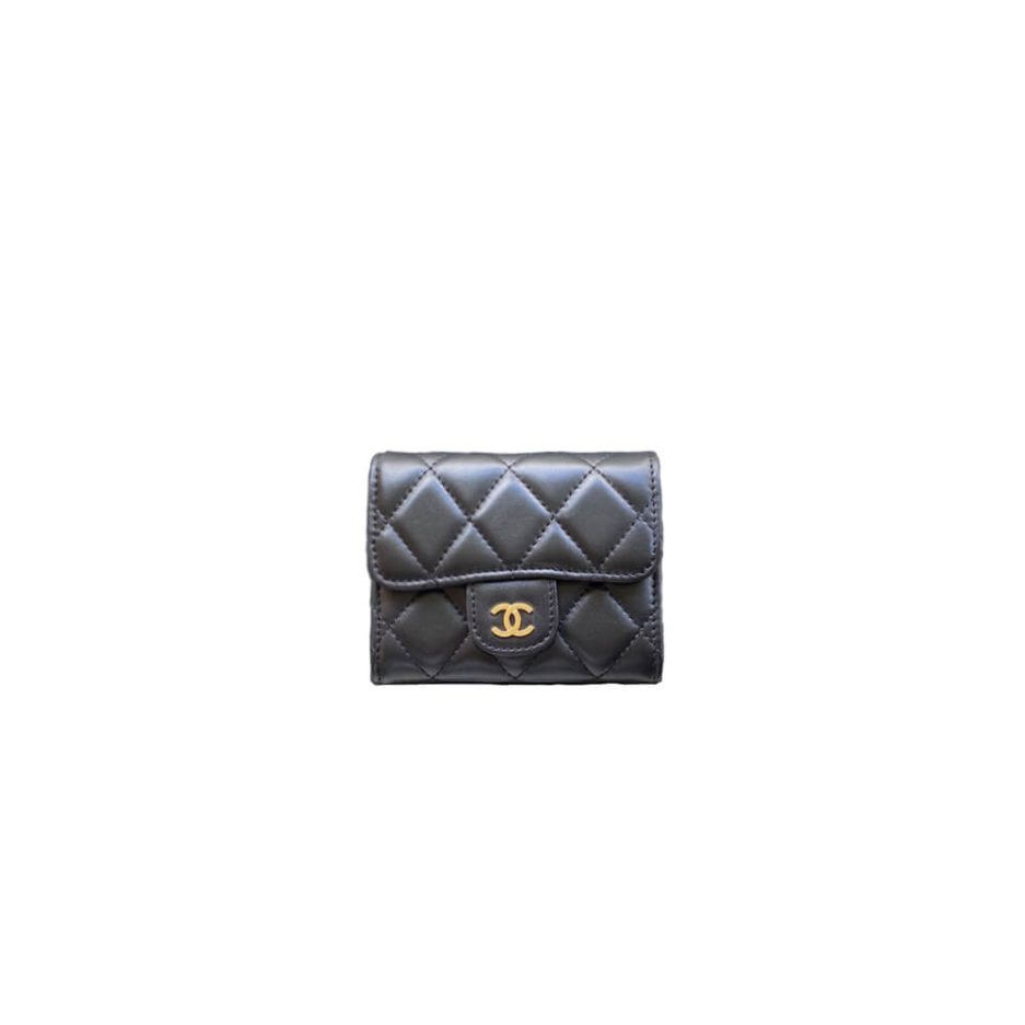 CHANEL Classic Small Flap Wallet
