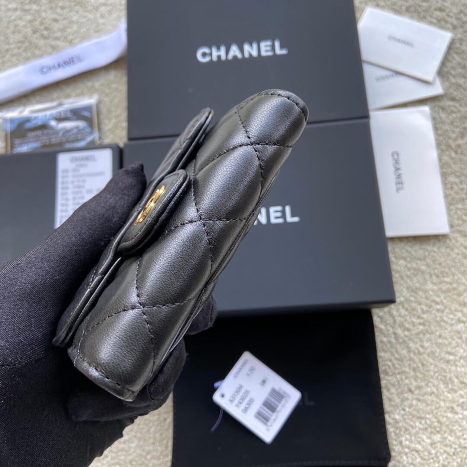 CHANEL Classic Small Flap Wallet