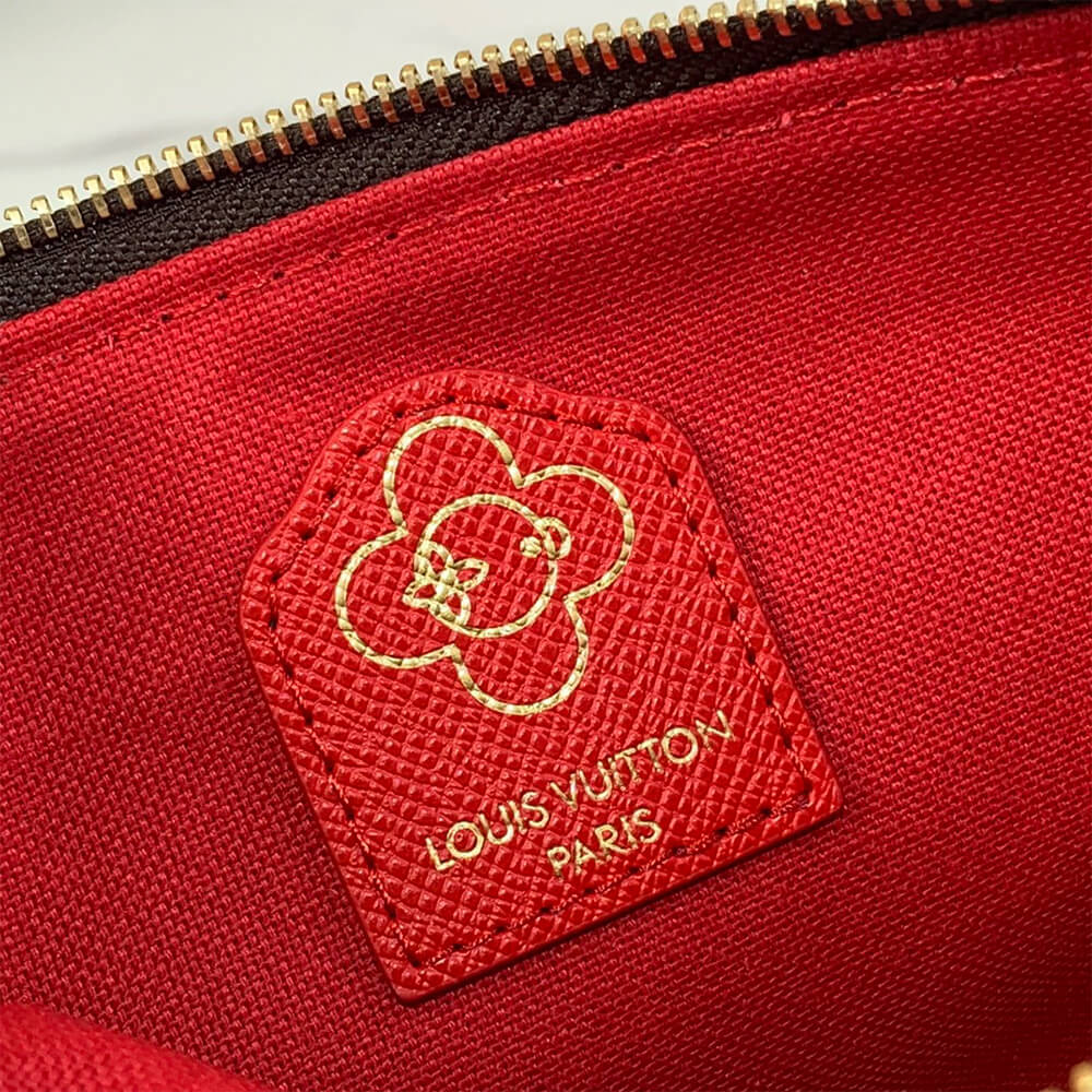 LV Mini Pochette Accessoires