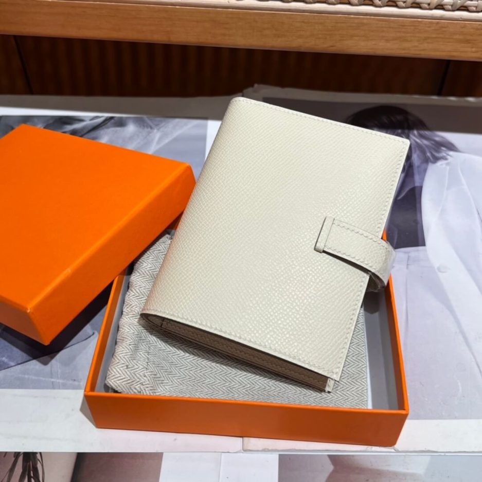 HERMES Bearn Compact wallet