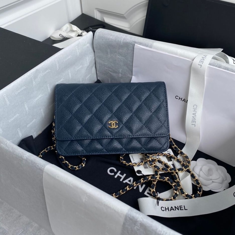 Chanel classic chain wallet