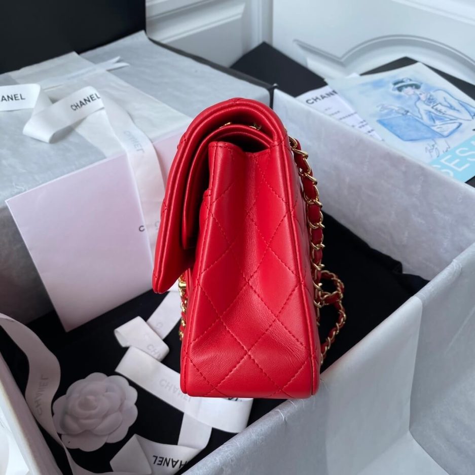 CHANEL Medium Classic Flap Handbag