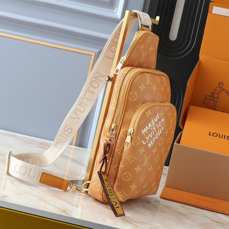 LV Avenue Slingbag