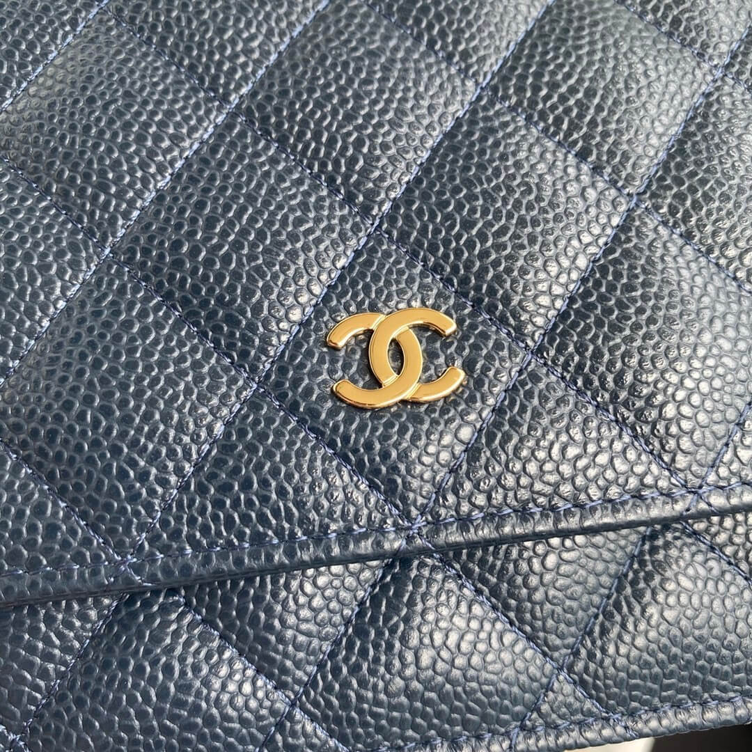 Chanel classic chain wallet